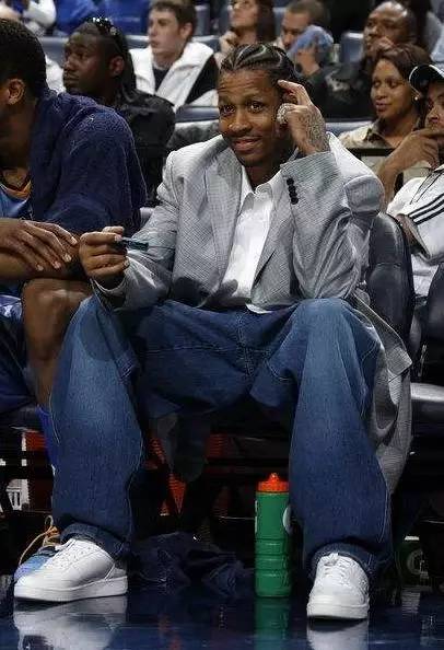 43秒，巴萨遭遇自2023年以来他们在西甲的最快丢球（巴萨开场43秒失守，创2023年以来球队在西甲最快失球）