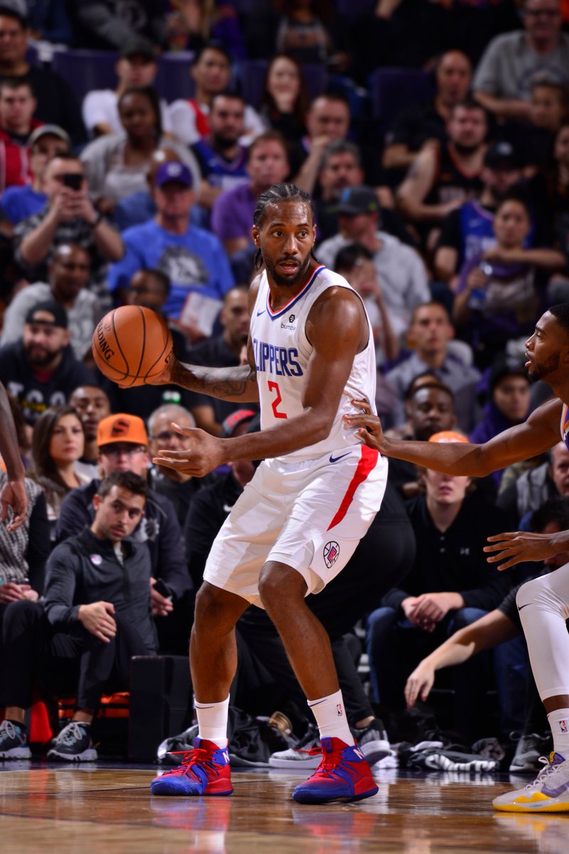 父亲：圣地亚哥从未讨论过离开的可能性，他在米兰很开心（父亲称圣地亚哥从未考虑离队，他在米兰过得很开心）