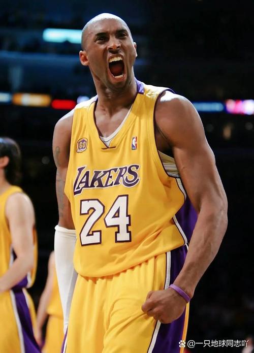 法尔克：若温哥华白浪夺冠穆勒将获30万欧，奖金和在拜仁一样（法尔克：温哥华白浪若夺冠，穆勒可得30万欧奖金，与在拜仁相同）