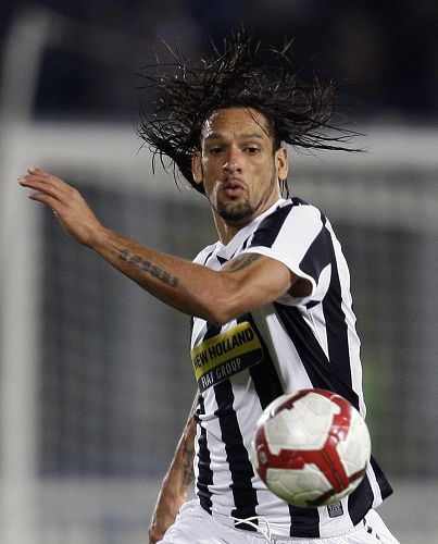 津门虎战申花球票明日12点开售：主队区80-380元，客队区160元（明日12：00开售津门虎VS申花门票：主队区80-380元，客队区160元）