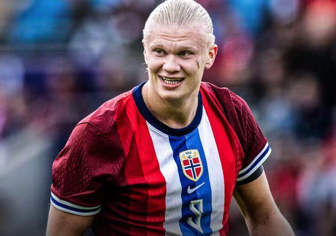 官方：26岁的前比利时国脚、国米旧将范赫斯登退役（官宣：26岁前比利时国脚、国米旧将范赫斯登宣布退役）