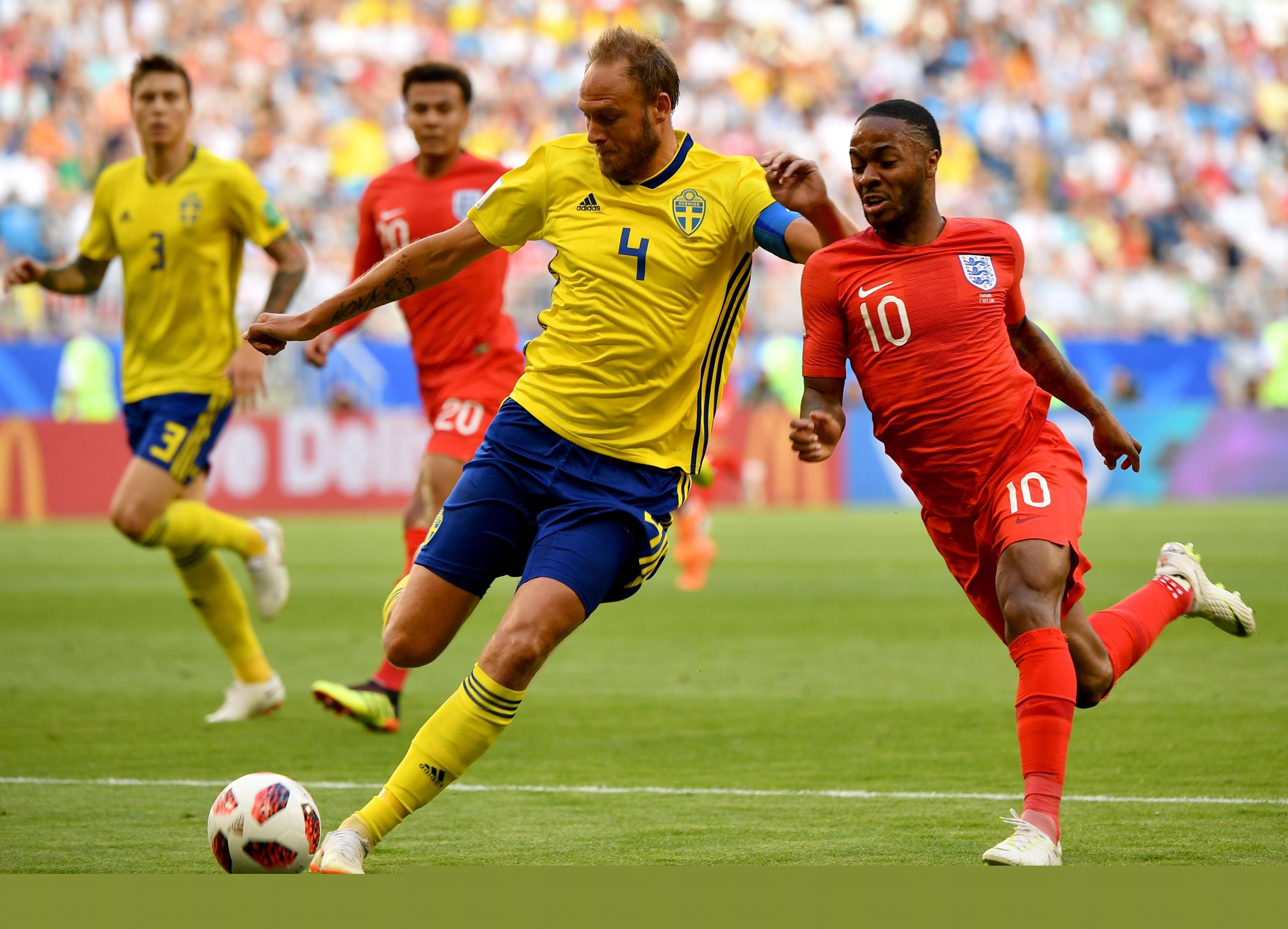 马尔基西奥质疑伊尔迪兹被换下：我绝不会把他换下，他太重要（马尔基西奥质疑换人决定：伊尔迪兹太重要，绝不能换）