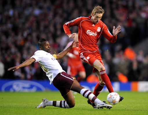 莱比锡6-0大胜法兰克福，迪奥曼德戴帽，鲍姆加特纳一射两传（莱比锡6-0横扫法兰克福，迪奥曼德上演帽子戏法，鲍姆加特纳一射两传）