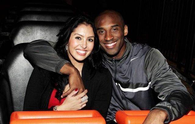 媒体人：玉昆接近签约前浙江队主帅乔迪，还相中一名巴西前腰（据媒体人透露，玉昆接近签下前浙江主帅乔迪，并锁定一名巴西前腰）