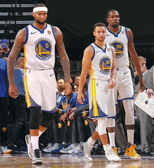 拜仁官方：将在对圣保利赛前为金斯利-科曼举办告别仪式（拜仁官宣：圣保利之战前将为金斯利-科曼举行告别仪式）